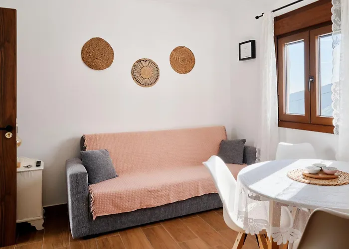 Yourhouse El Hogar De Ireneo A Гуимар